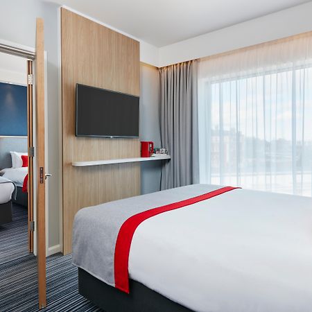 Holiday Inn Express Grimsby By Ihg Екстер'єр фото