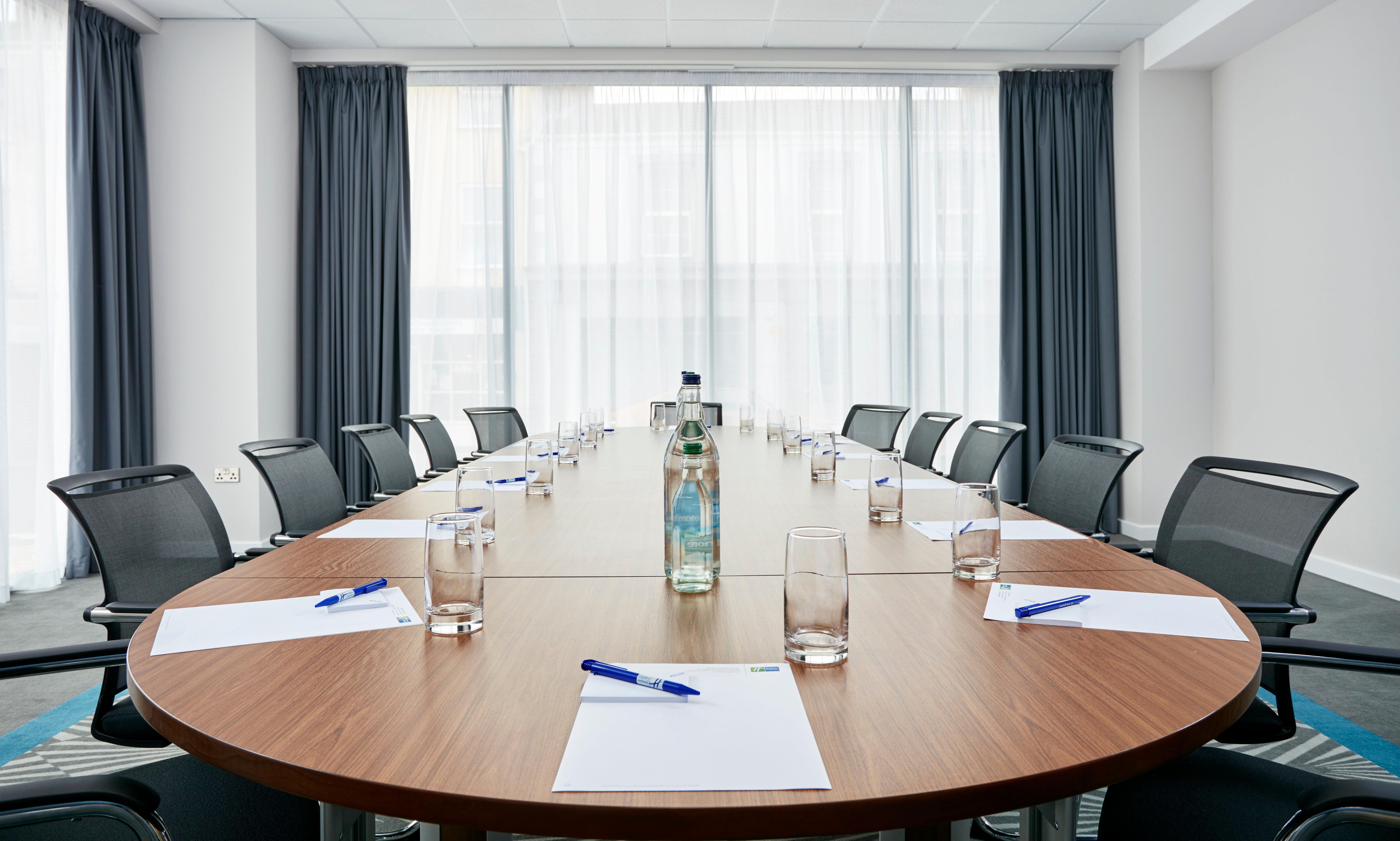 Holiday Inn Express Grimsby By Ihg Екстер'єр фото